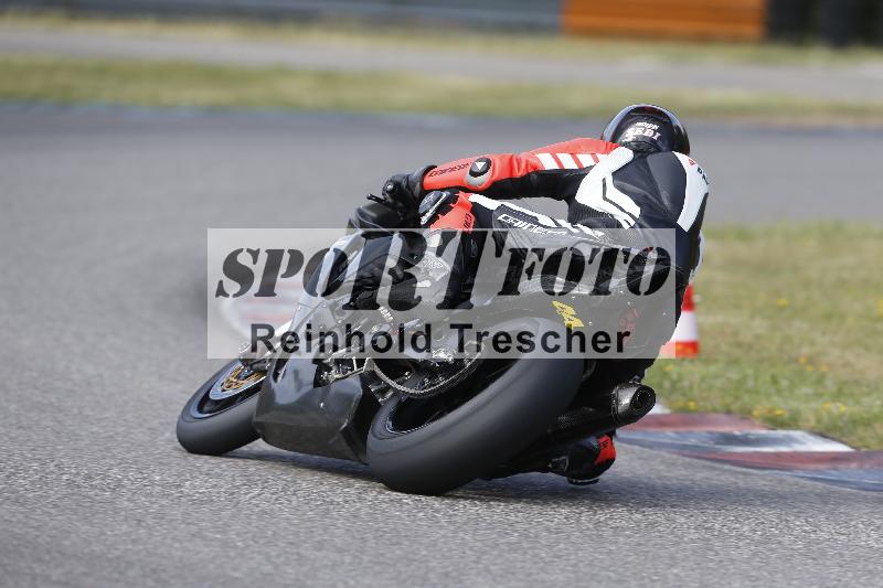 /20 27.05.2025 FREERIDE Training ADR/Gruppe A/backside